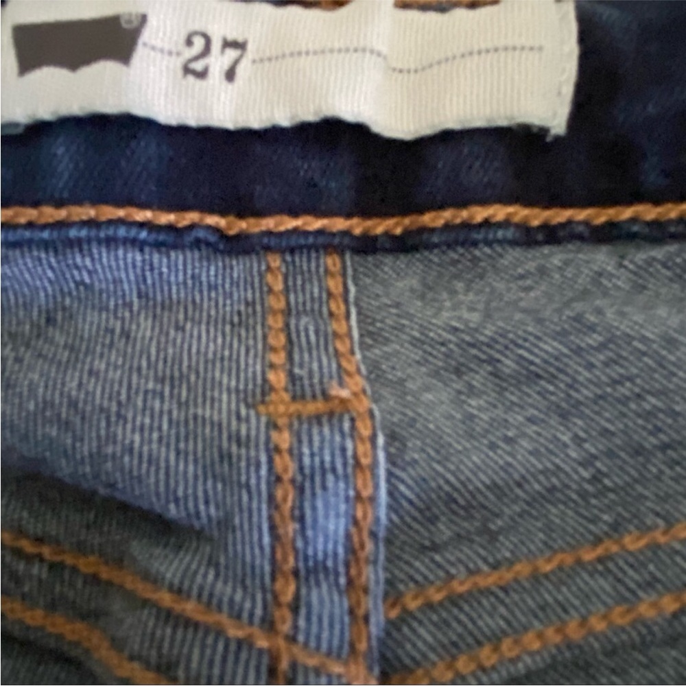 Levi's Jeans - Picture 5 of 13